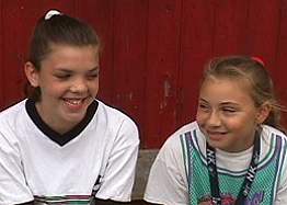 Nicole & friend